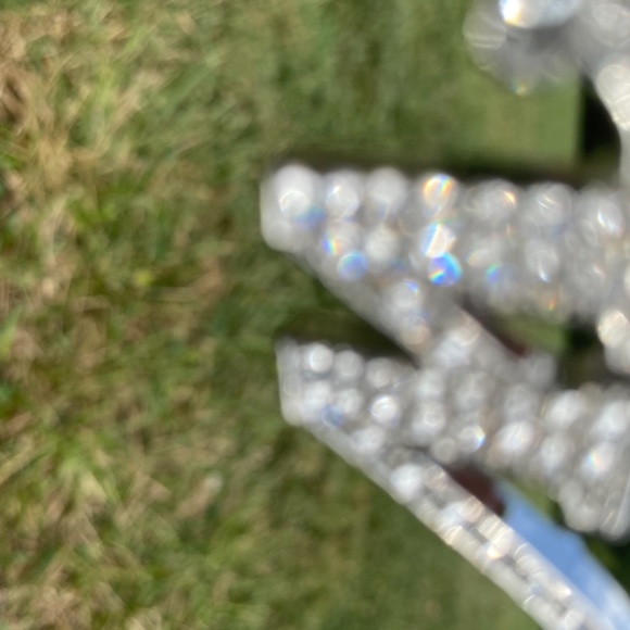 “W”  Rhinestone Keychain - Picture 5 of 6